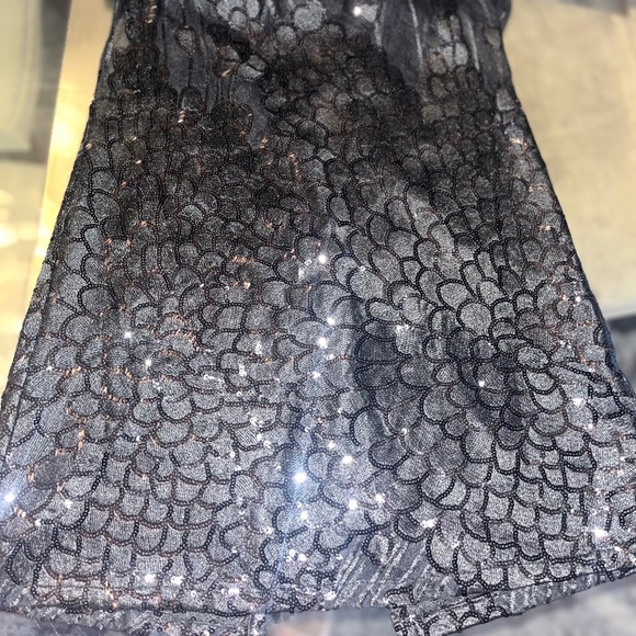 NWOT Want my look illusion skirt - Picture 4 of 4